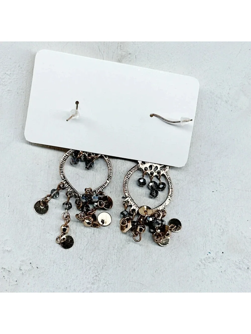 322gc. Goldtone Chandelier Earrings